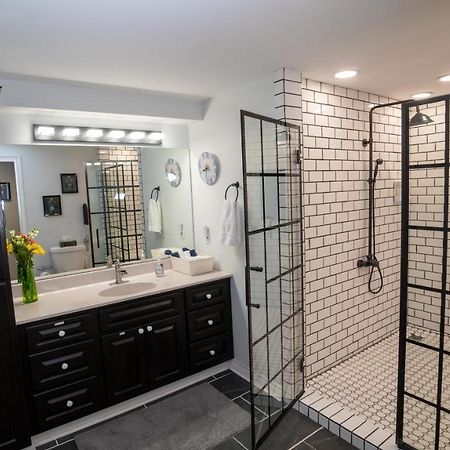 Appartamento Sunset Tides Oak Haven Esterno foto